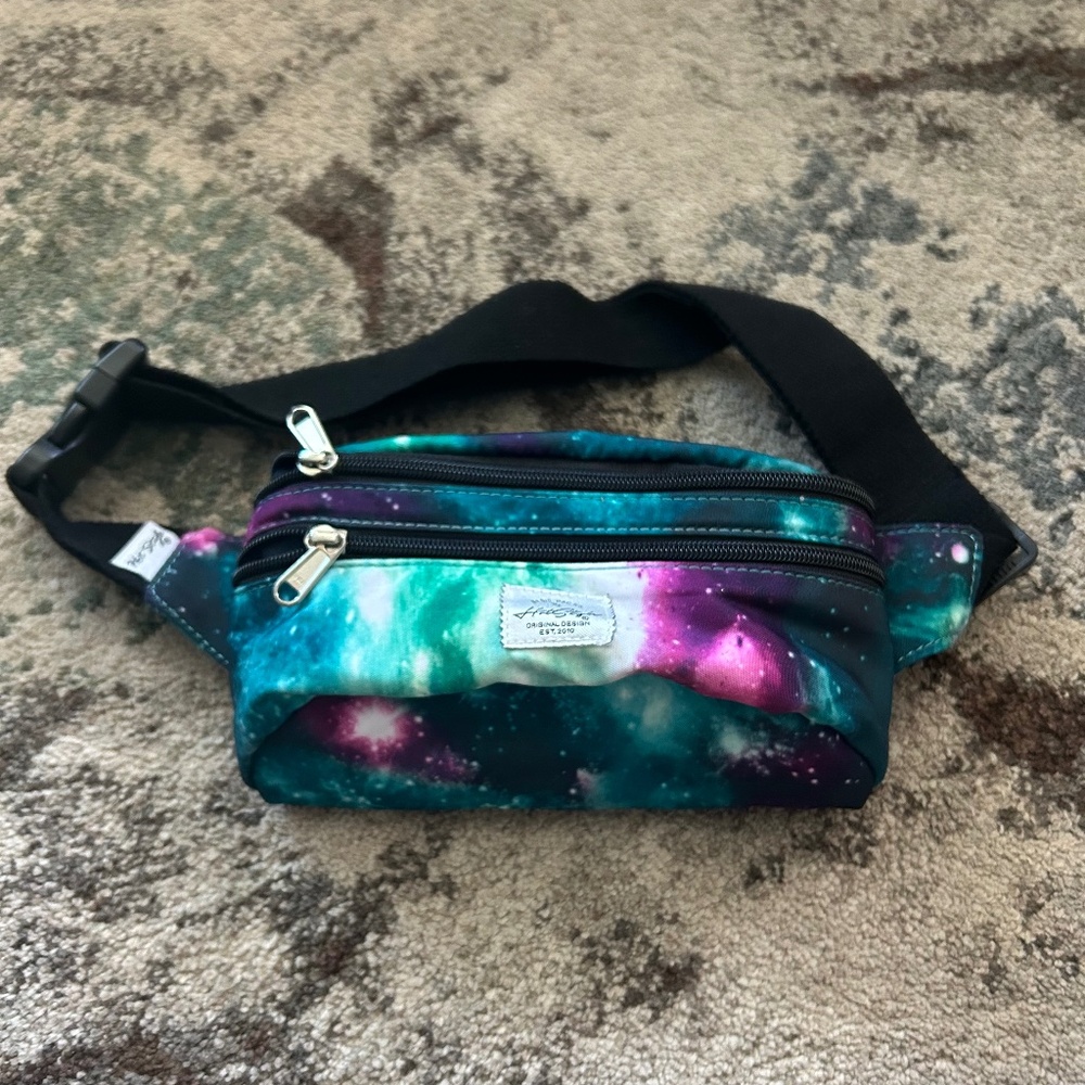 Hot style galaxy theme fanny pack